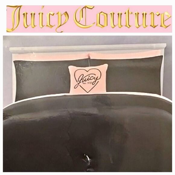 Juicy Couture Logo Heart Pillow 8-PC King Comforter Set